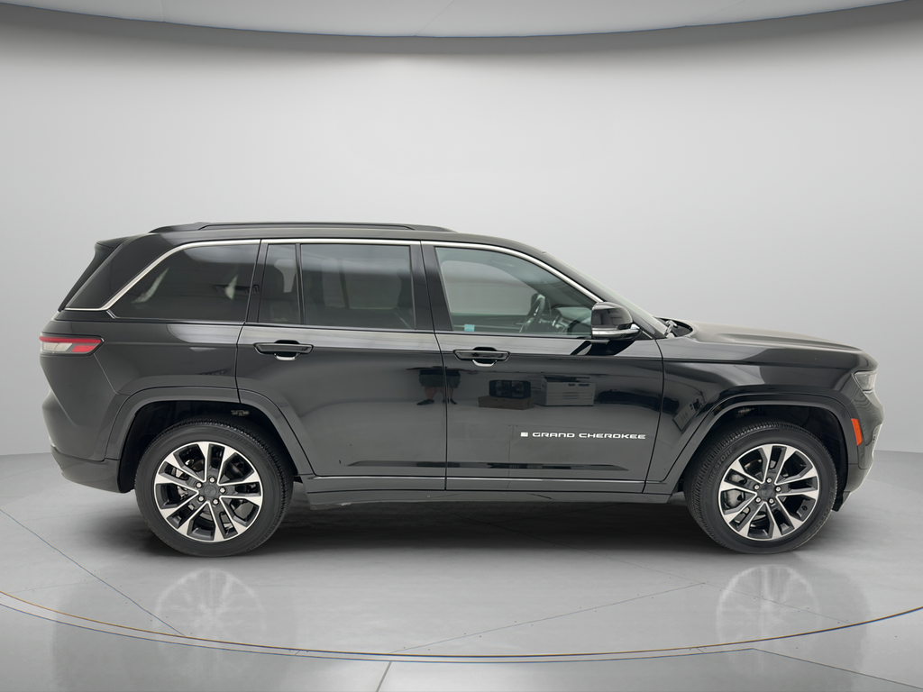 2025 Jeep Grand Cherokee Overland