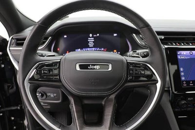 2022 Jeep Grand Cherokee Overland