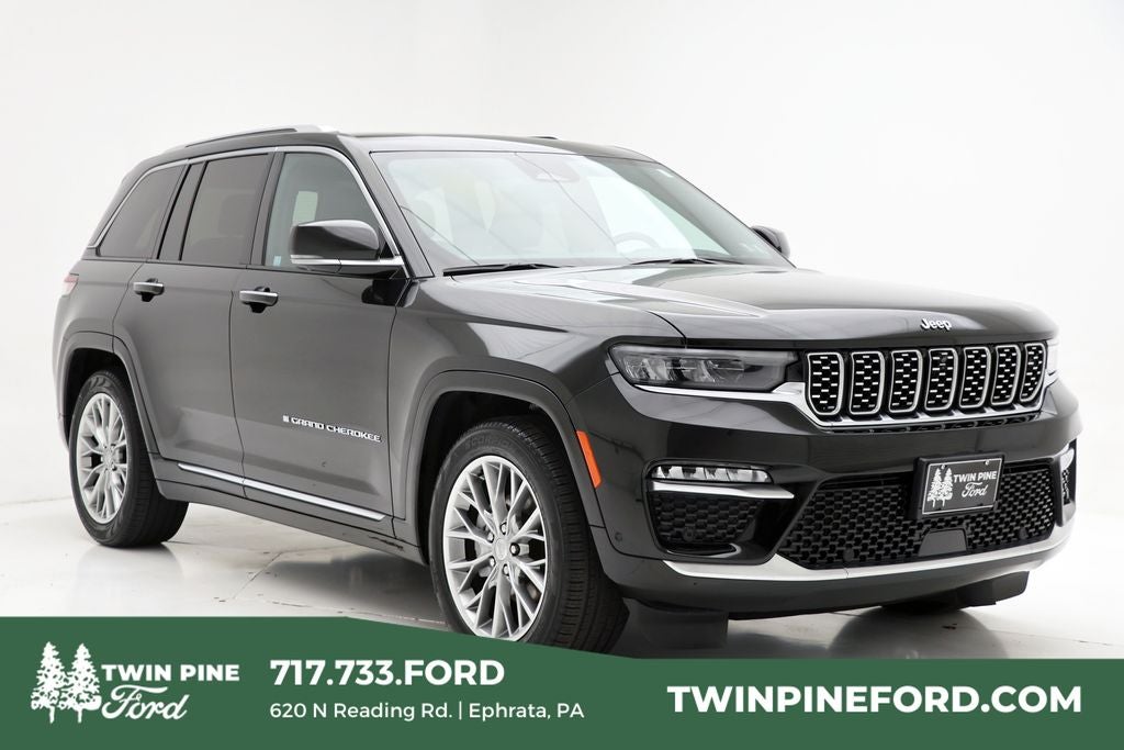 2023 Jeep Grand Cherokee Summit