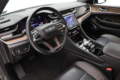 2023 Jeep Grand Cherokee Summit