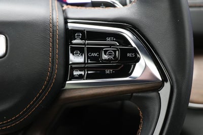 2023 Jeep Grand Cherokee Summit