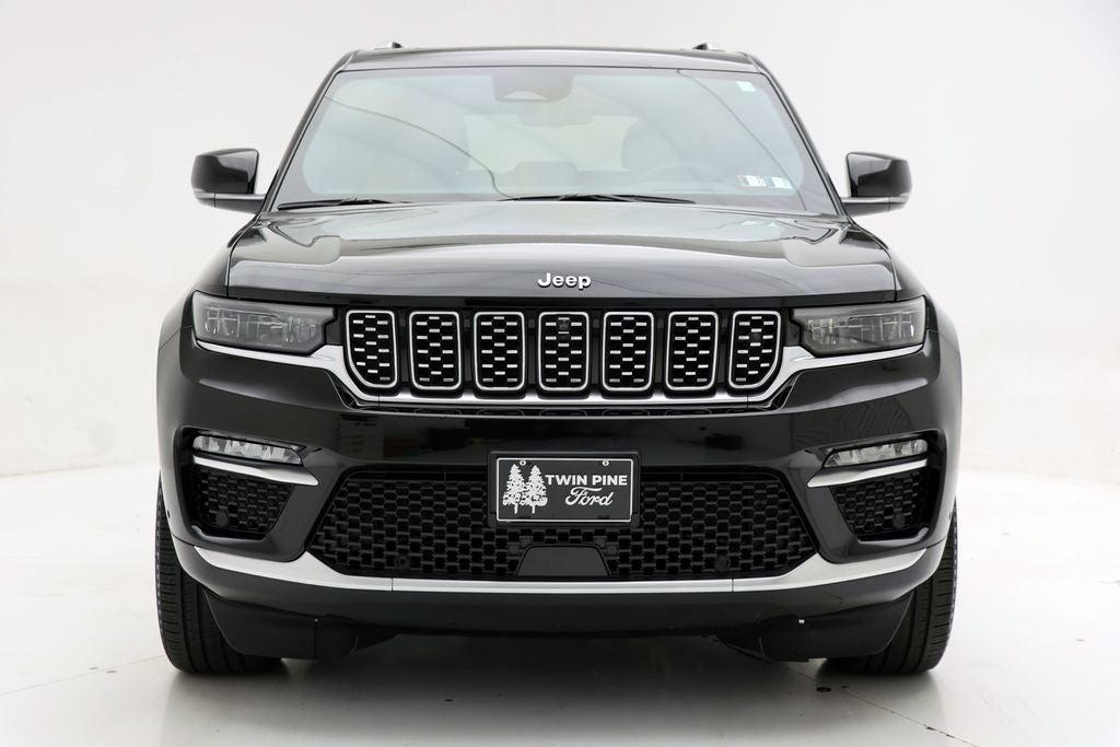 2023 Jeep Grand Cherokee Summit