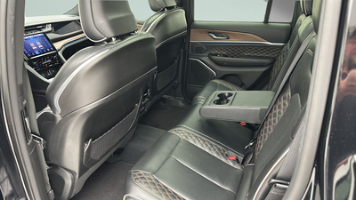 2023 Jeep Grand Cherokee Summit