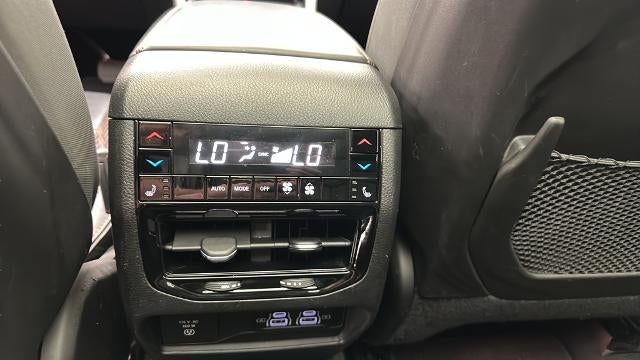 2023 Jeep Grand Cherokee Summit