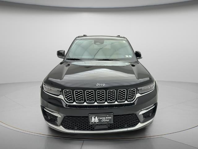 2023 Jeep Grand Cherokee Summit
