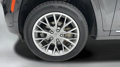 2023 Jeep Grand Cherokee Summit