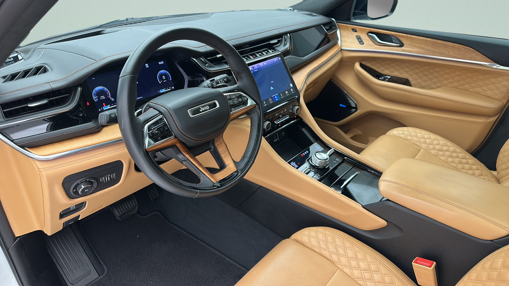 2023 Jeep Grand Cherokee L Summit