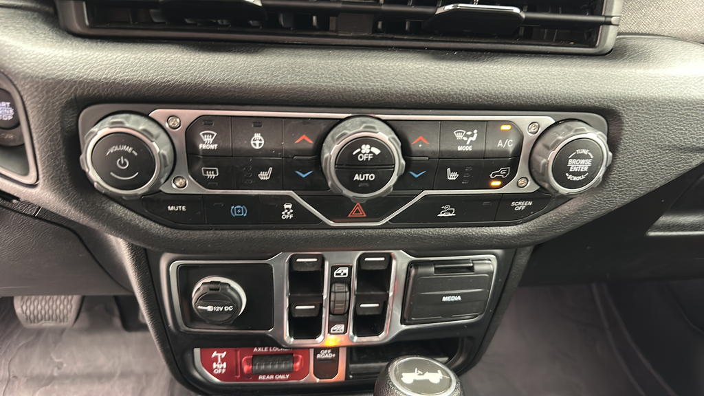 2024 Jeep Wrangler Willys 4xe