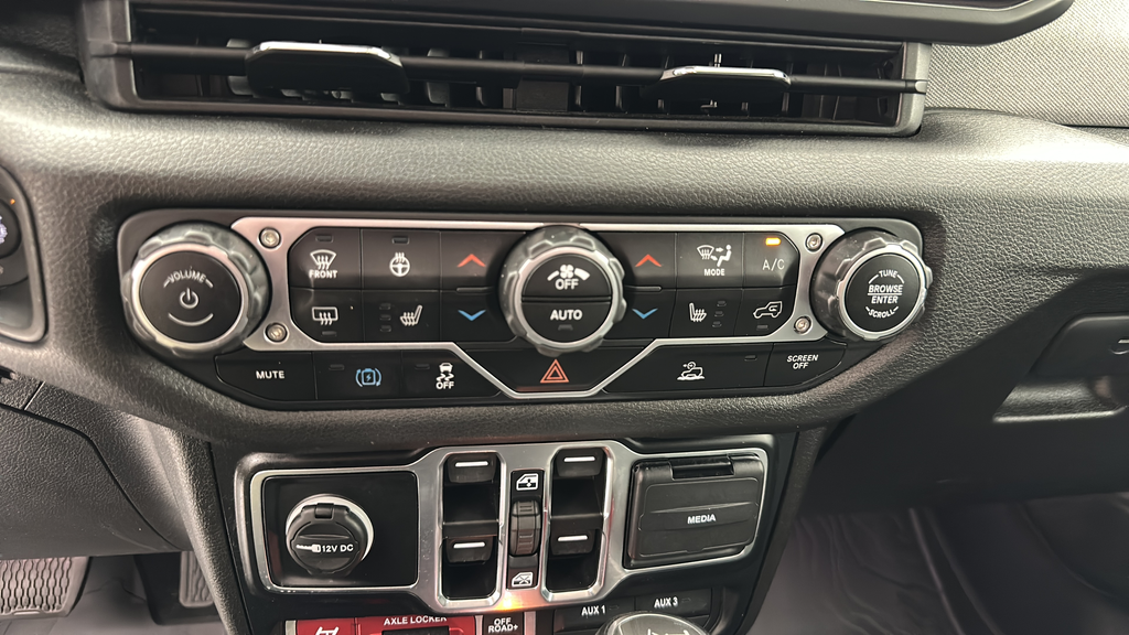 2024 Jeep Wrangler Willys 4xe