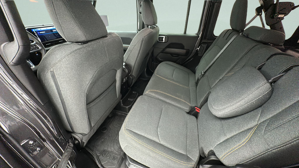 2024 Jeep Wrangler Sahara 4xe