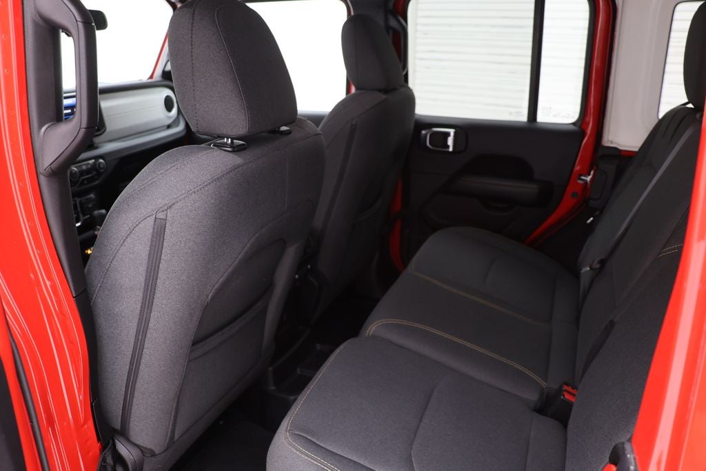 2025 Jeep Wrangler Sahara 4xe