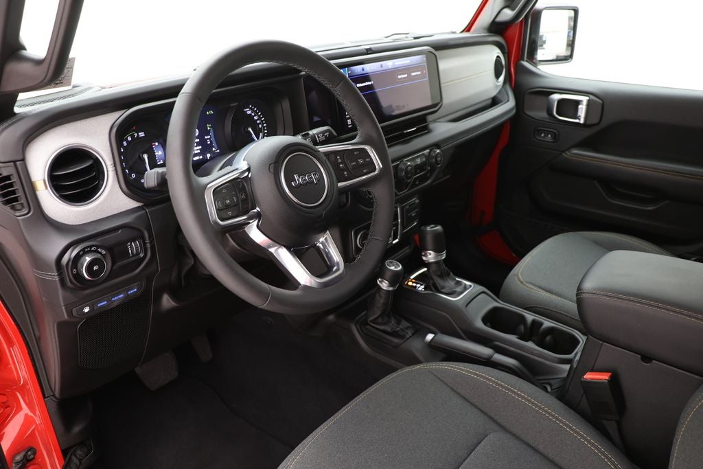 2025 Jeep Wrangler Sahara 4xe