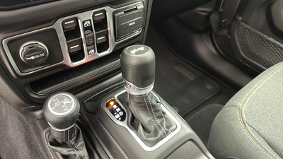 2025 Jeep Wrangler Sahara 4xe