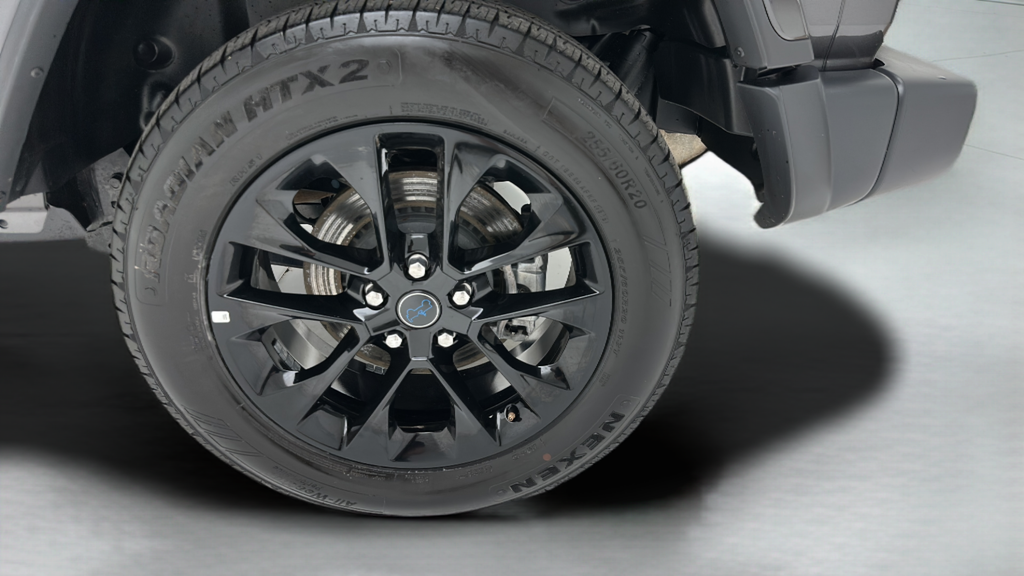 2025 Jeep Wrangler Sahara 4xe