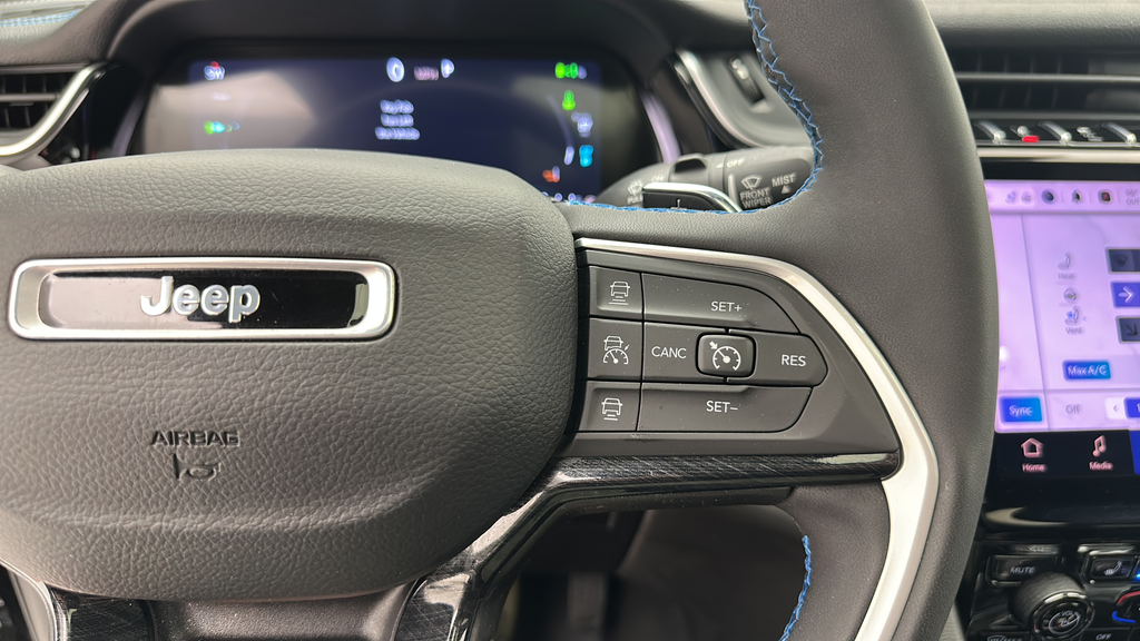 2023 Jeep Grand Cherokee Trailhawk 4xe