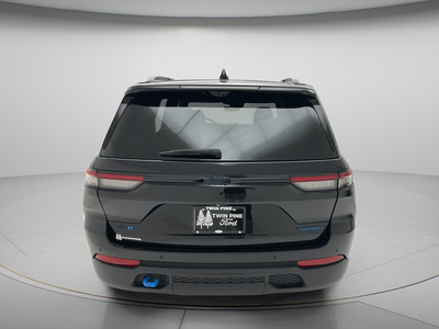 2023 Jeep Grand Cherokee Trailhawk 4xe