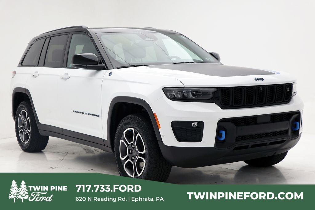 2022 Jeep Grand Cherokee Trailhawk 4xe