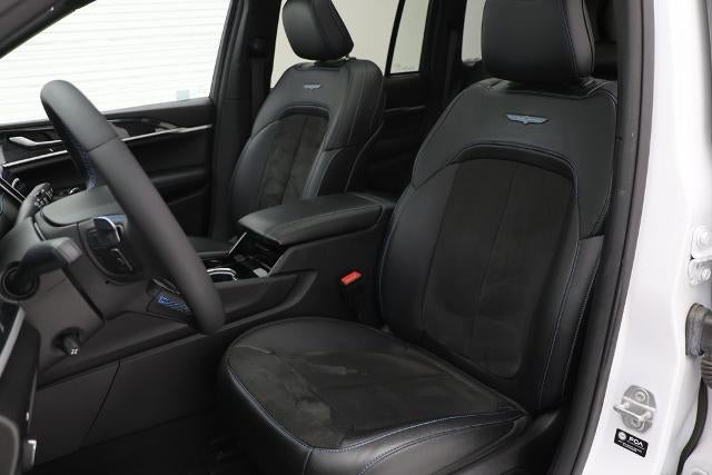 2022 Jeep Grand Cherokee Trailhawk 4xe