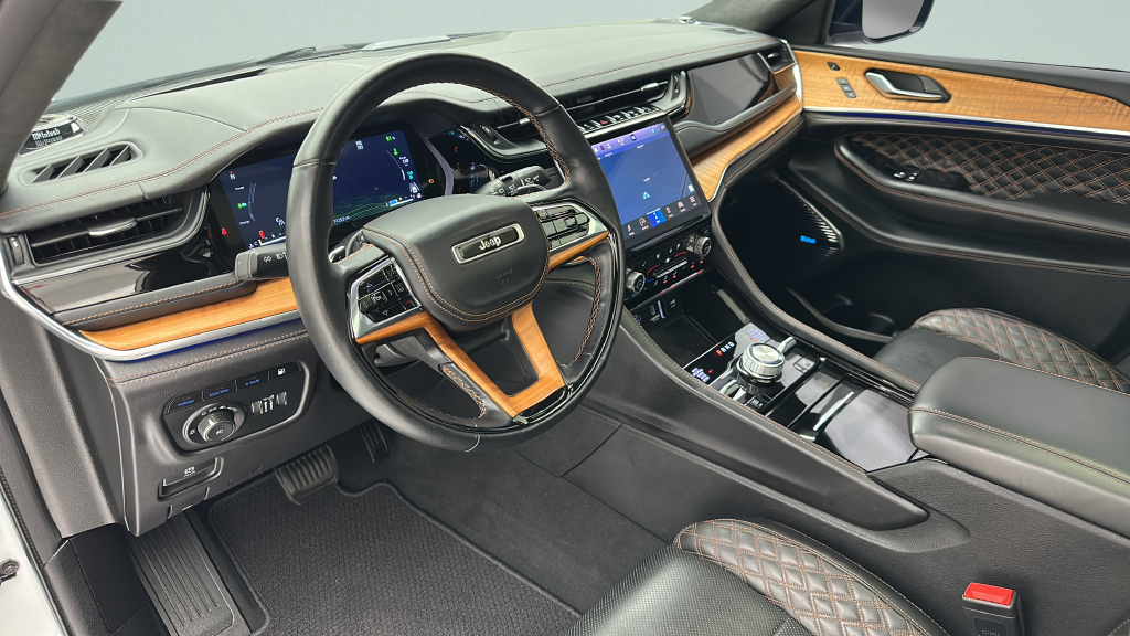 2023 Jeep Grand Cherokee Summit Reserve 4xe