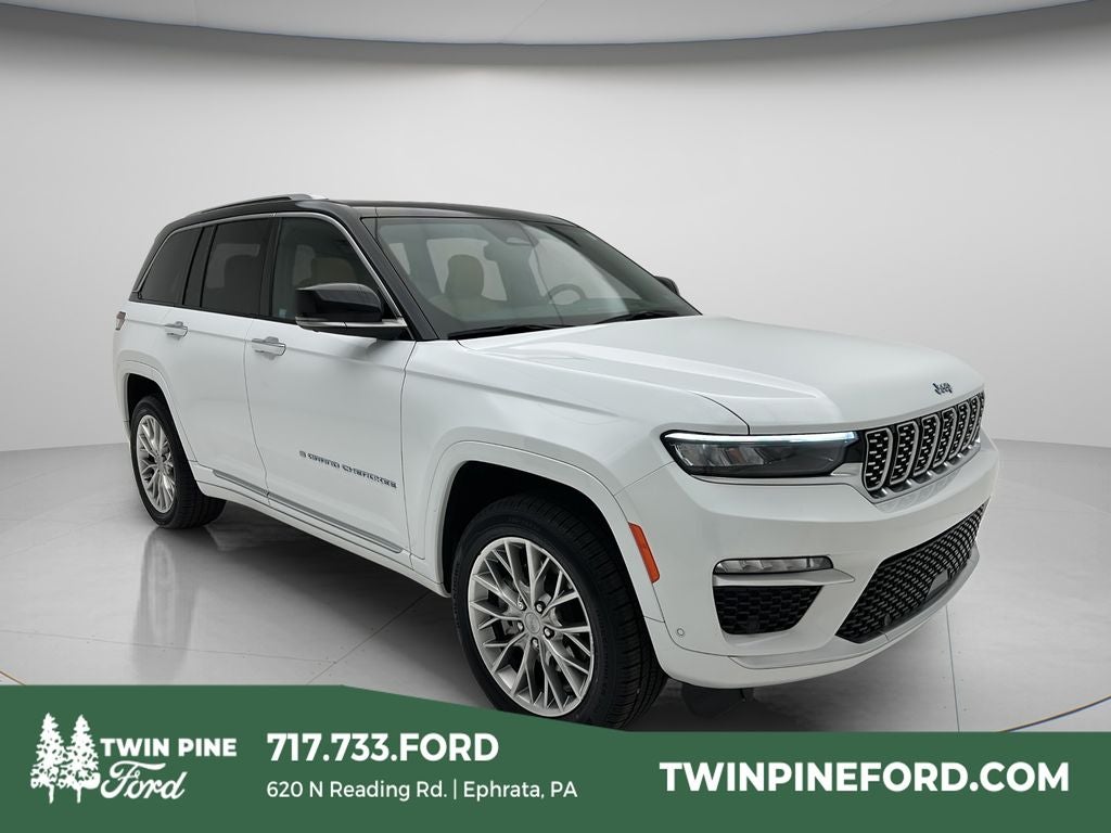 2023 Jeep Grand Cherokee Summit 4xe 4x4's photo