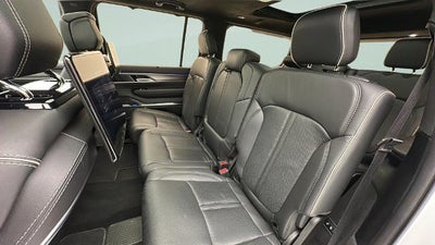 2023 Jeep Grand Wagoneer Series II Obsidian