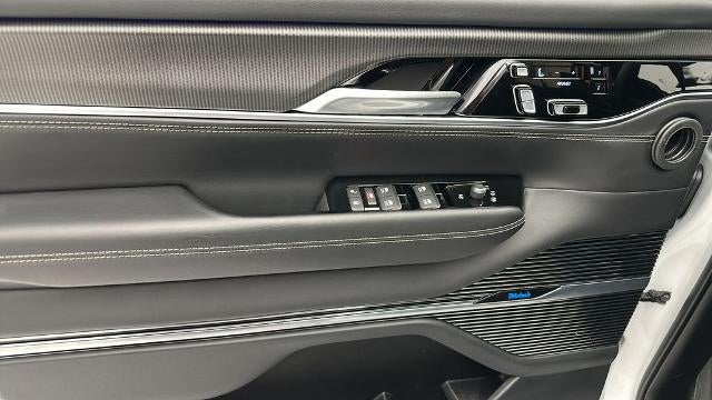 2023 Jeep Grand Wagoneer Series II Obsidian