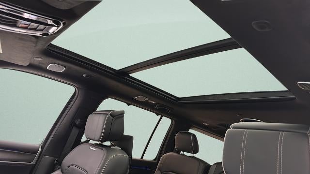 2023 Jeep Grand Wagoneer Series II Obsidian