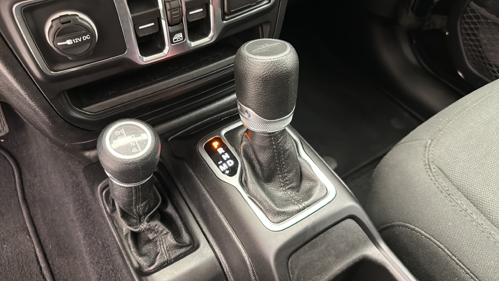 2020 Jeep Gladiator Sport