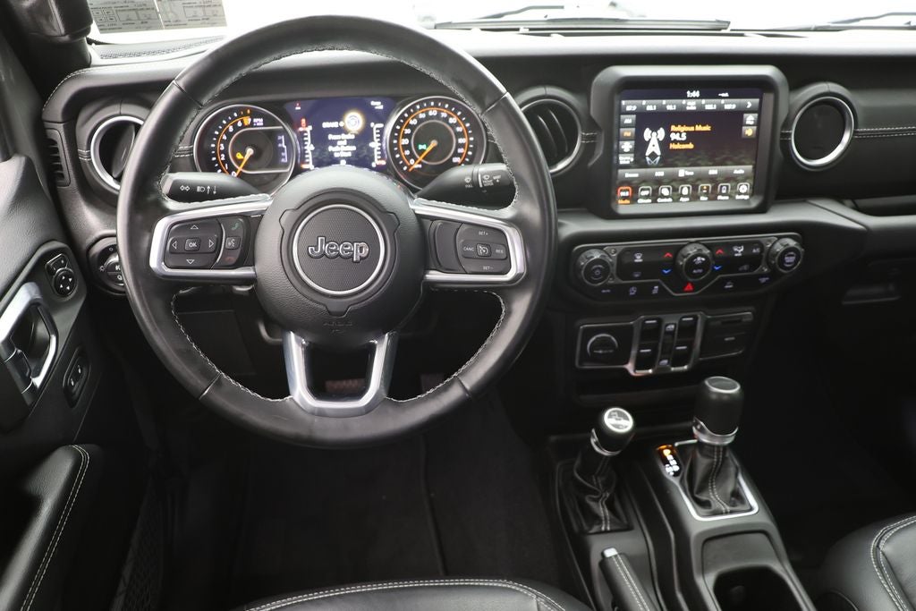 2022 Jeep Gladiator Overland