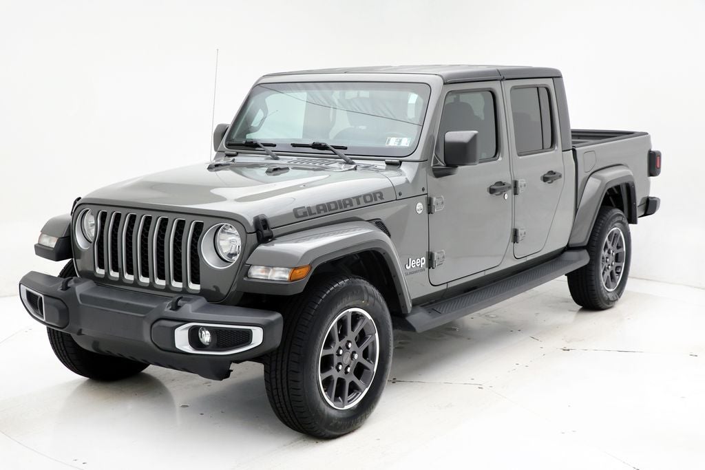 2022 Jeep Gladiator Overland