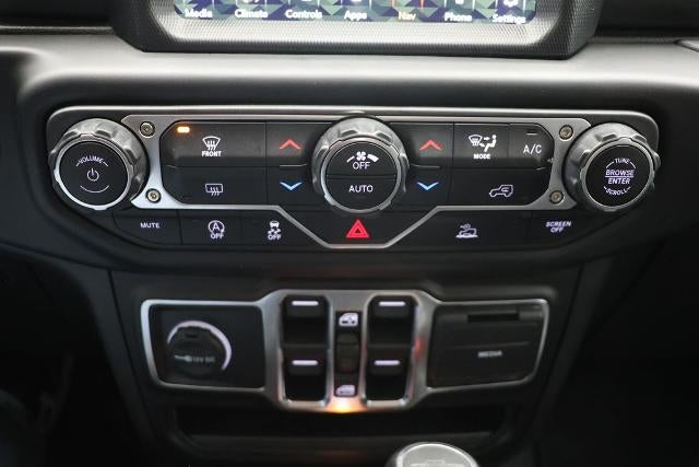 2022 Jeep Gladiator Overland