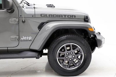 2022 Jeep Gladiator Overland