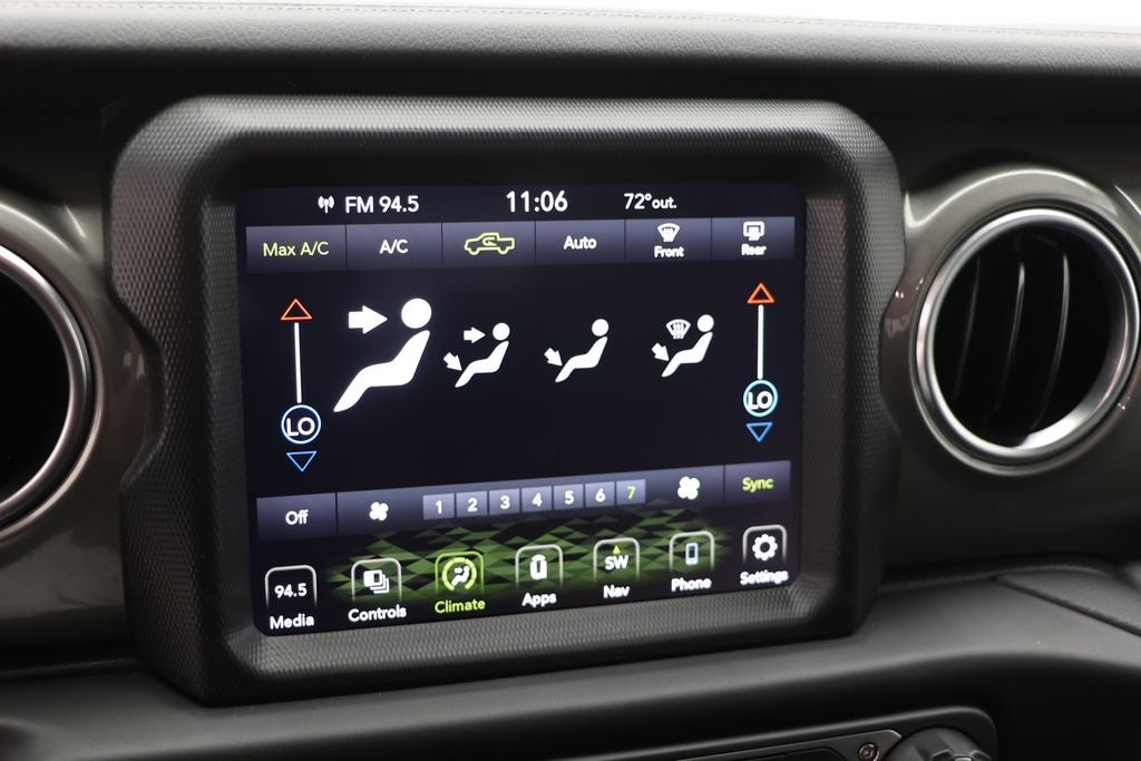 2023 Jeep Gladiator Overland