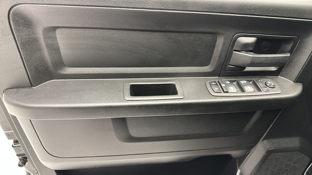 2021 RAM 1500 Classic Express