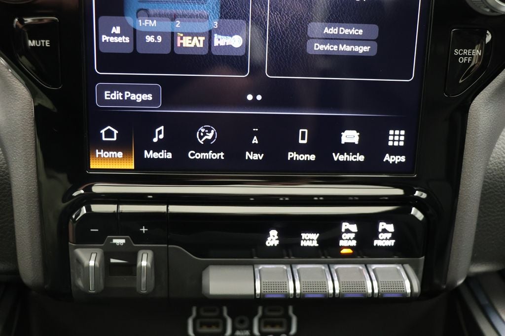 2024 RAM 1500 Laramie