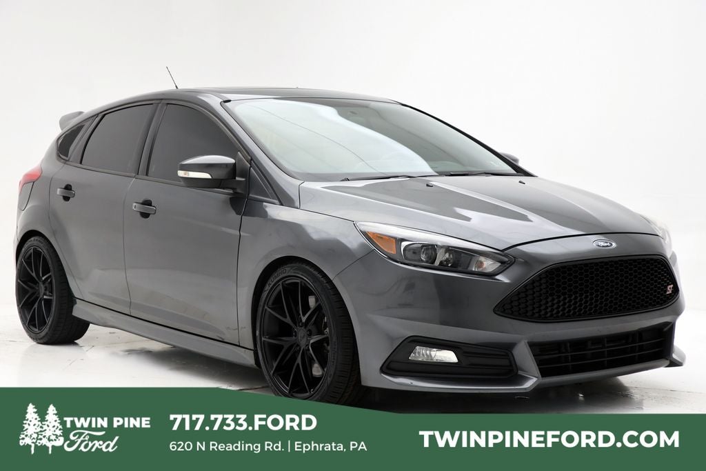 2018 Ford Focus ST