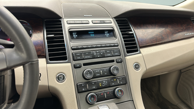 2011 Ford Taurus SEL