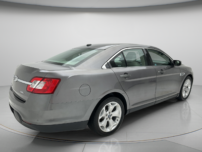 2011 Ford Taurus SEL