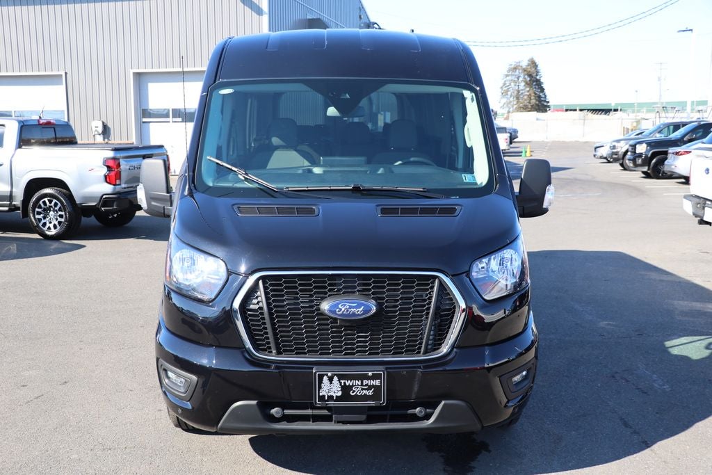2024 Ford Transit 350 XLT 15-Passenger Seat