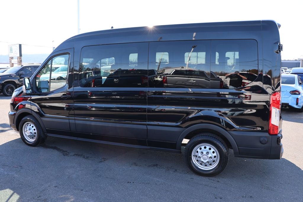 2024 Ford Transit 350 XLT 15-Passenger Seat