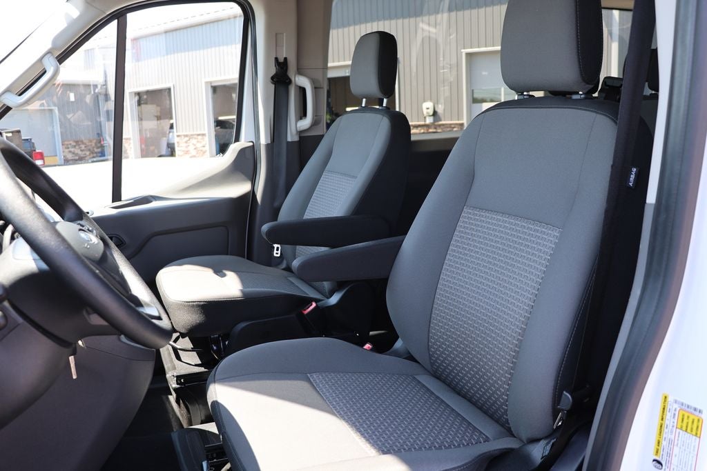 2025 Ford Transit 350 XLT