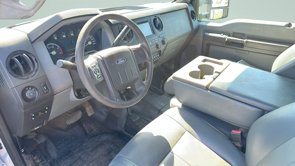2013 Ford Super Duty F-450 XL DRW
