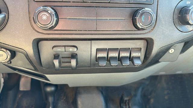 2013 Ford Super Duty F-450 XL DRW