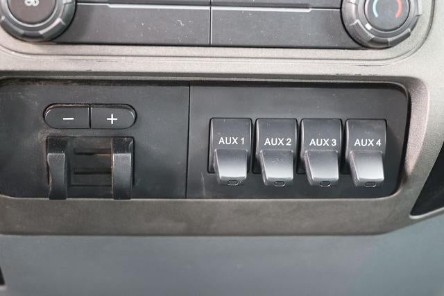 2011 Ford Super Duty F-350 F-350 XLT