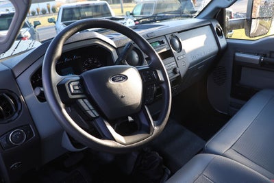 2022 Ford Super Duty F-650 Morgan Body 20-foot Dry Freight VSD box