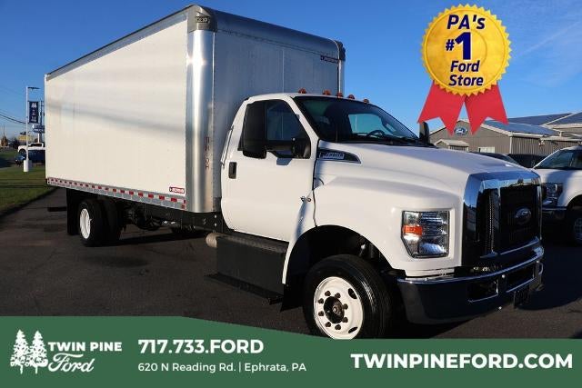 2022 Ford Super Duty F-650 Morgan Body 20-foot Dry Freight VSD box