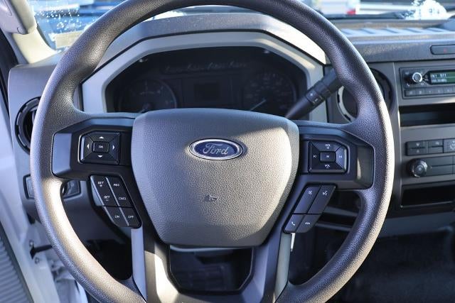 2022 Ford Super Duty F-650 Morgan Body 20-foot Dry Freight VSD box