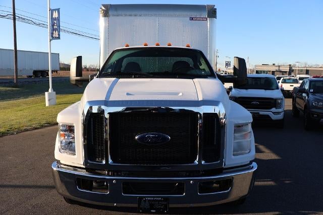 2022 Ford Super Duty F-650 Morgan Body 20-foot Dry Freight VSD box