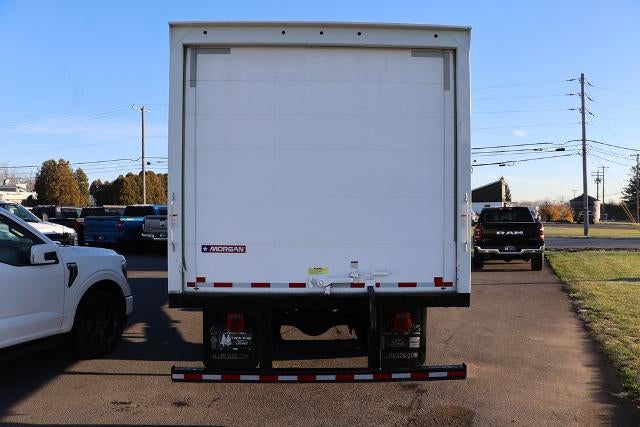 2022 Ford Super Duty F-650 Morgan Body 20-foot Dry Freight VSD box