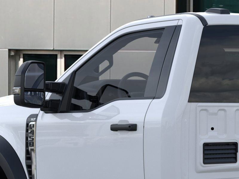 2025 Ford Super Duty F-450 XLT DRW